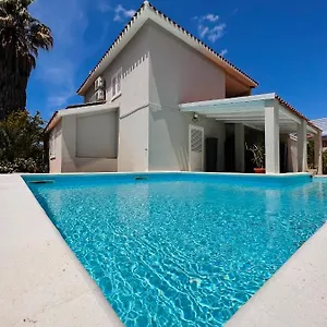 La Costa , Flumini di Quartu Italia