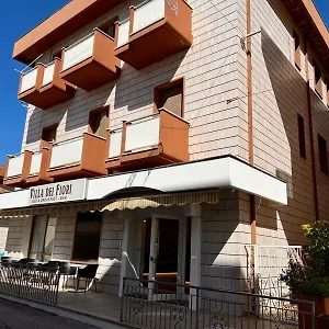 Dei Fiori 2*, Bellaria-Igea Marina Italia